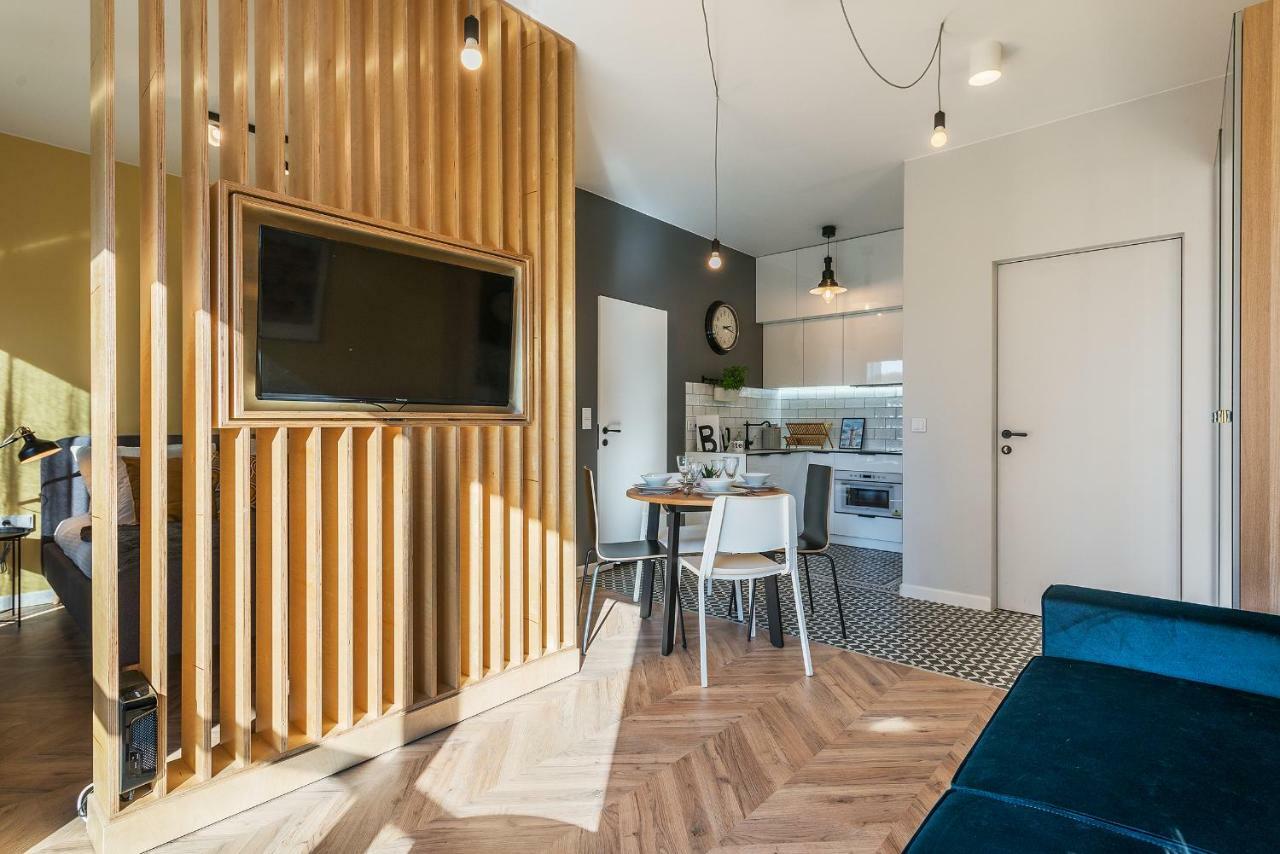 Noclegi4U Warsaw Wola Apartments Exterior foto